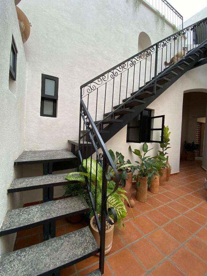 Pensión Casa Irake *